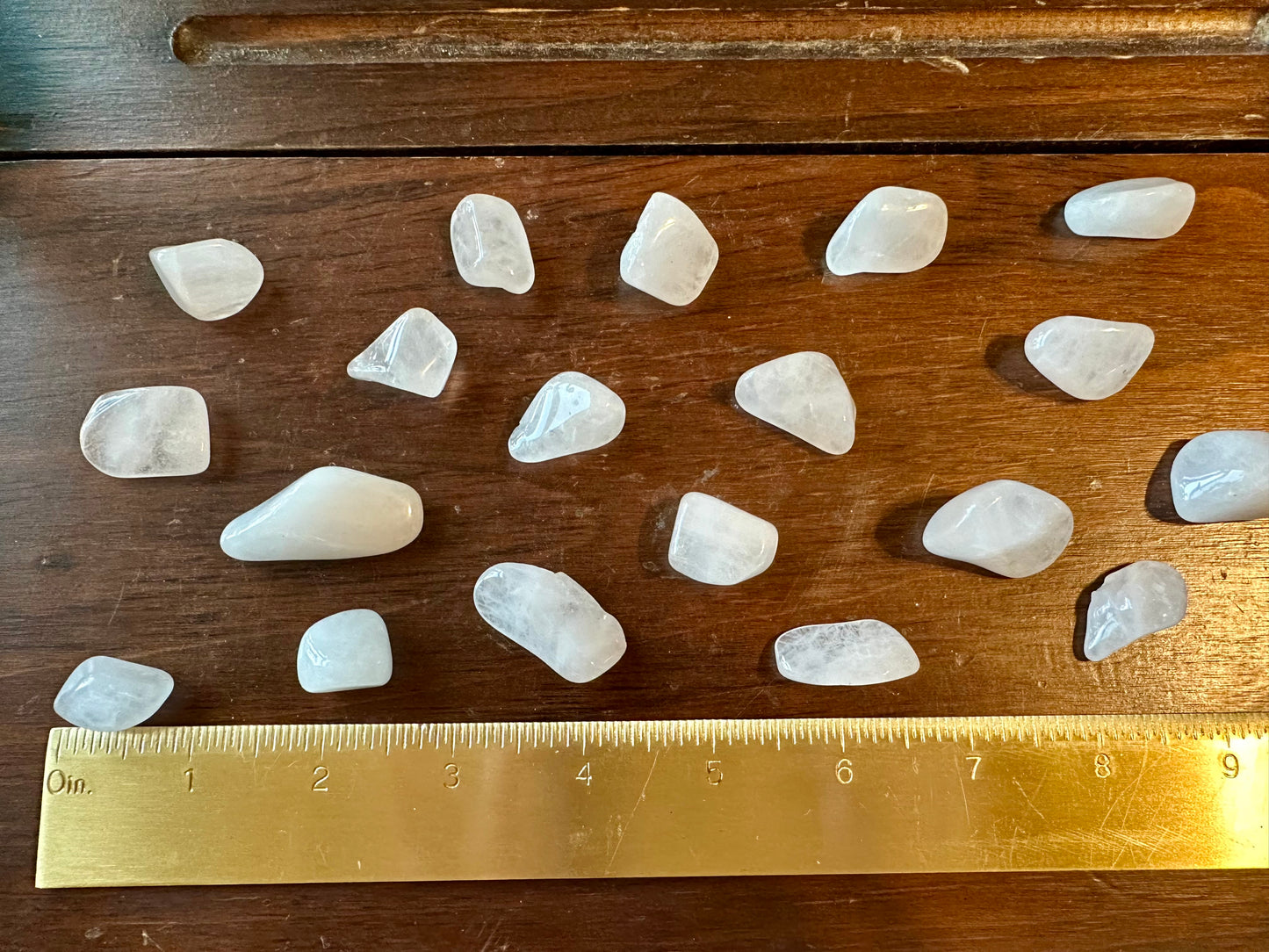 Small Clear/White Quartz Tumbles